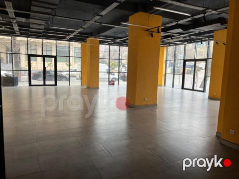 İcarəyə verilir obyekt 280 m² — Bakı
