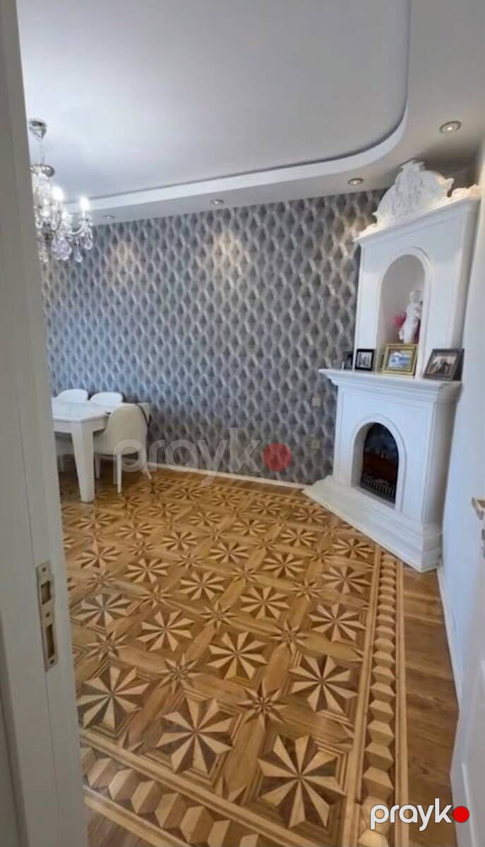 Satılır 4 otaqlı köhnə tikili 110 m² — Mənzil, Bakı (2)