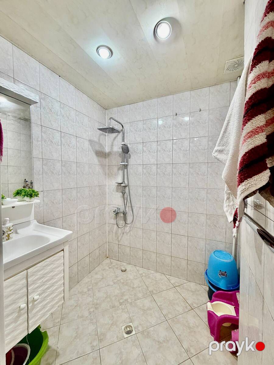 Satılır 4 otaqlı köhnə tikili 100 m² — Mənzil, Bakı (10)