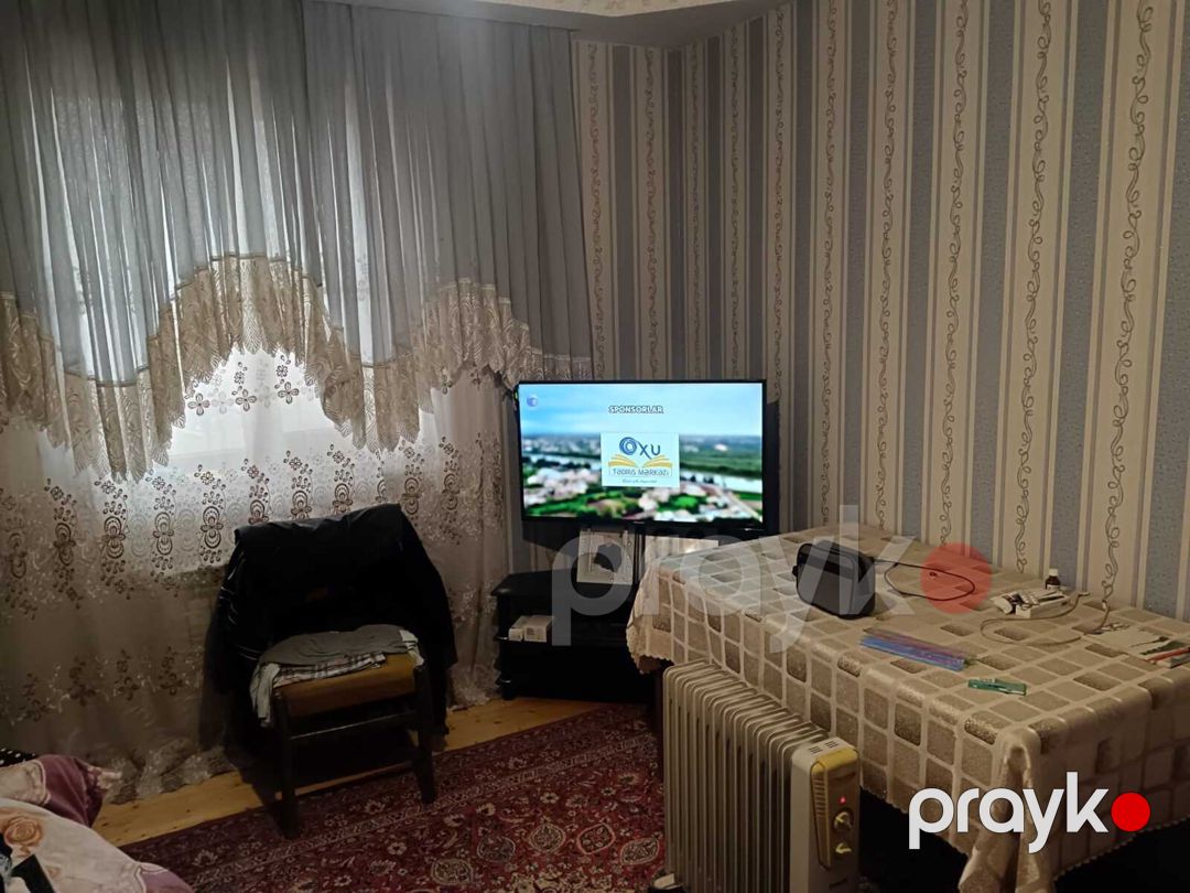 Həyət evi, 8 Noyabr pr — Ev, villa, Bakı (10)