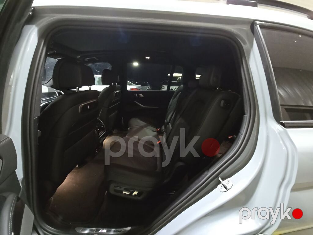 BMW X7, 3.0 L, 2026 il, 46 671 km — Avtomobillər (7)