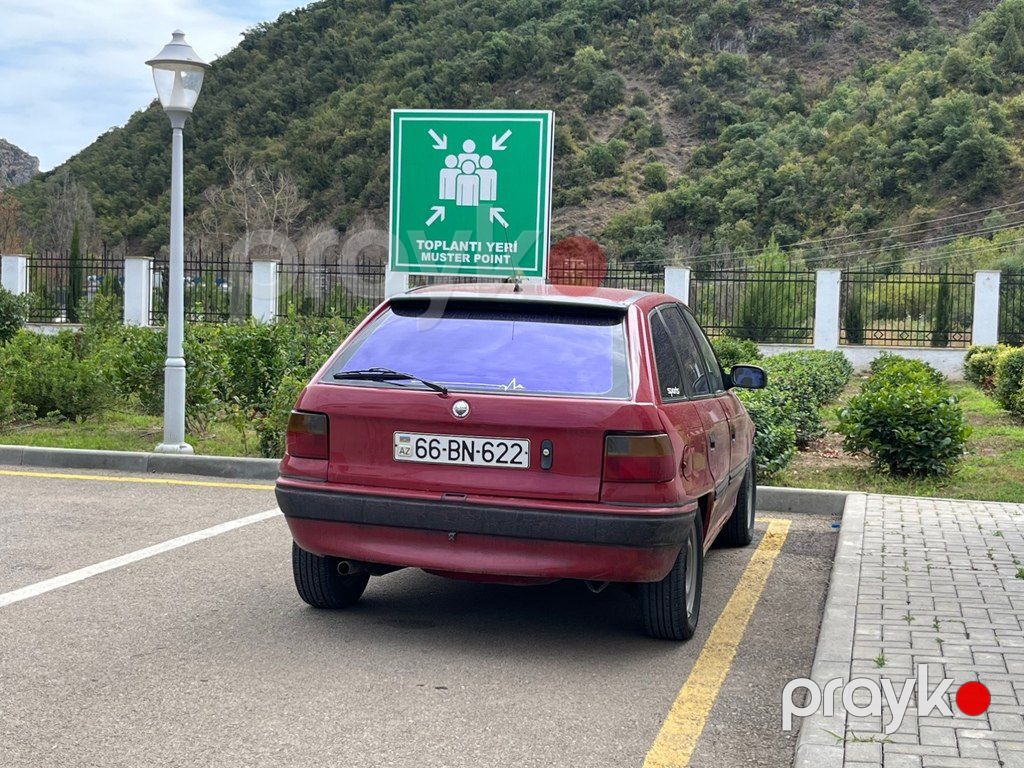 Opel Astra, 1.8 L, 1992 il, 400 000 km — Avtomobillər, Füzuli (2)