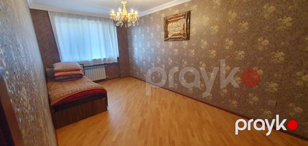 Satılır 4 otaqlı köhnə tikili 100 m² — Mənzil, Bakı (11)