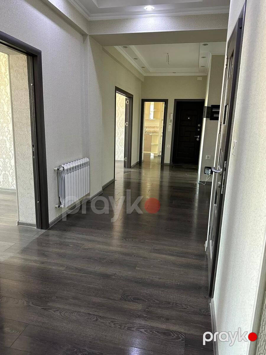 Satılır 4 otaqlı yeni tikili 180 m² — Mənzil, Bakı (8)