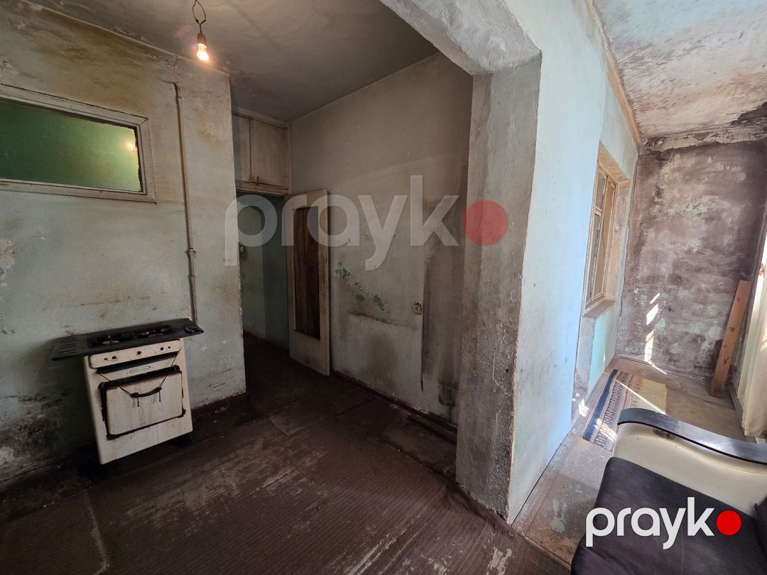 Satılır 1 otaqlı köhnə tikili 50 m² — Mənzil, Bakı (8)