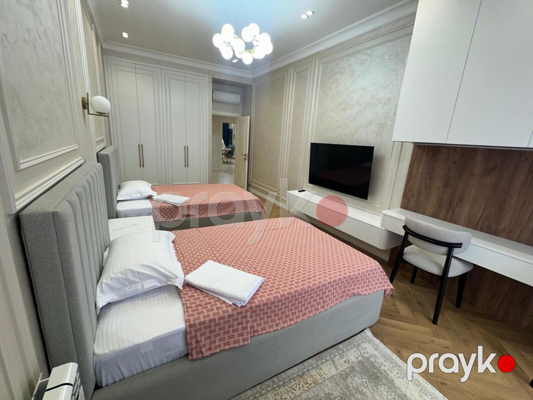İcarəyə verilir 4 otaqlı yeni tikili 180 m² — Mənzil, Bakı (9)
