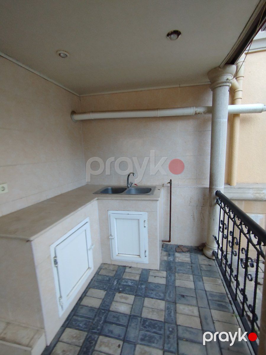 Satılır 5 otaqlı həyət evi/bağ evi 200 m² — Ev, villa, Bakı (8)
