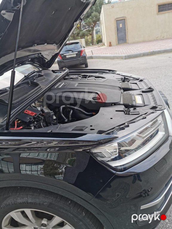 Audi Q7, 2.0 L, 2017 il, 150 000 km — Avtomobillər, Bakı (6)