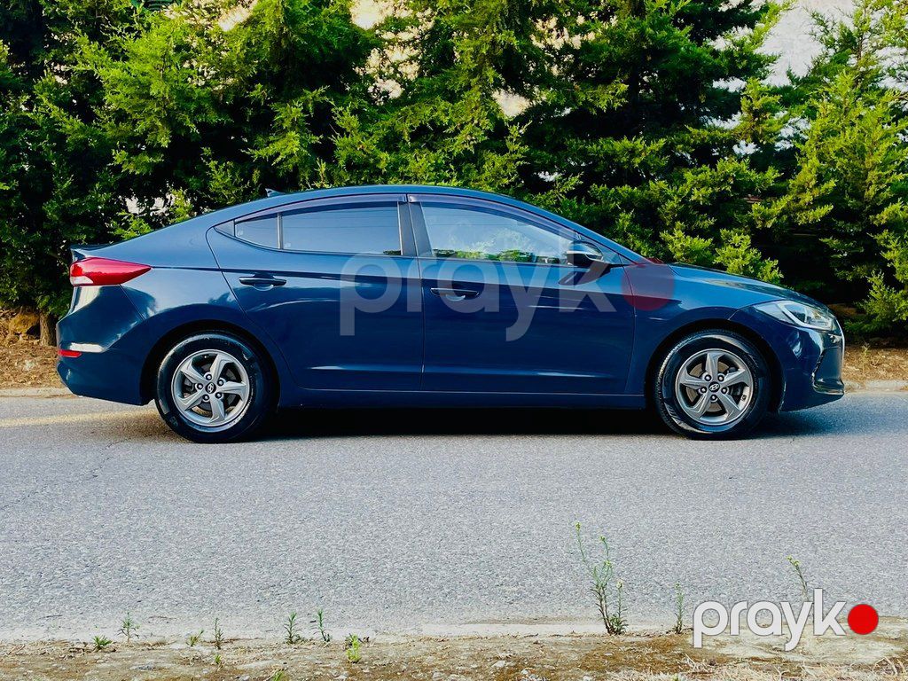 Hyundai Avante, 1.6 L, 2016 il, 193 000 km — Avtomobillər, Bakı (3)