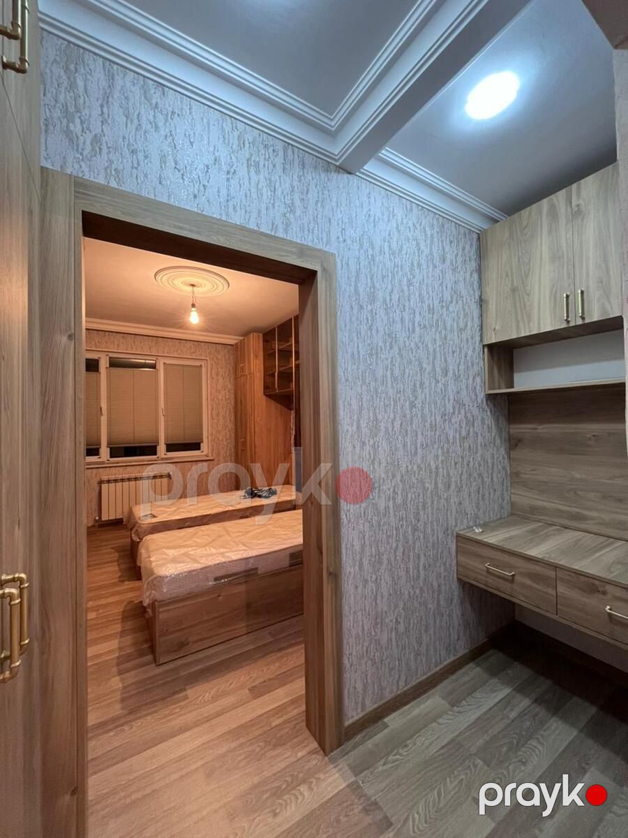 Satılır 2 otaqlı köhnə tikili 50 m² — Mənzil, Bakı (7)