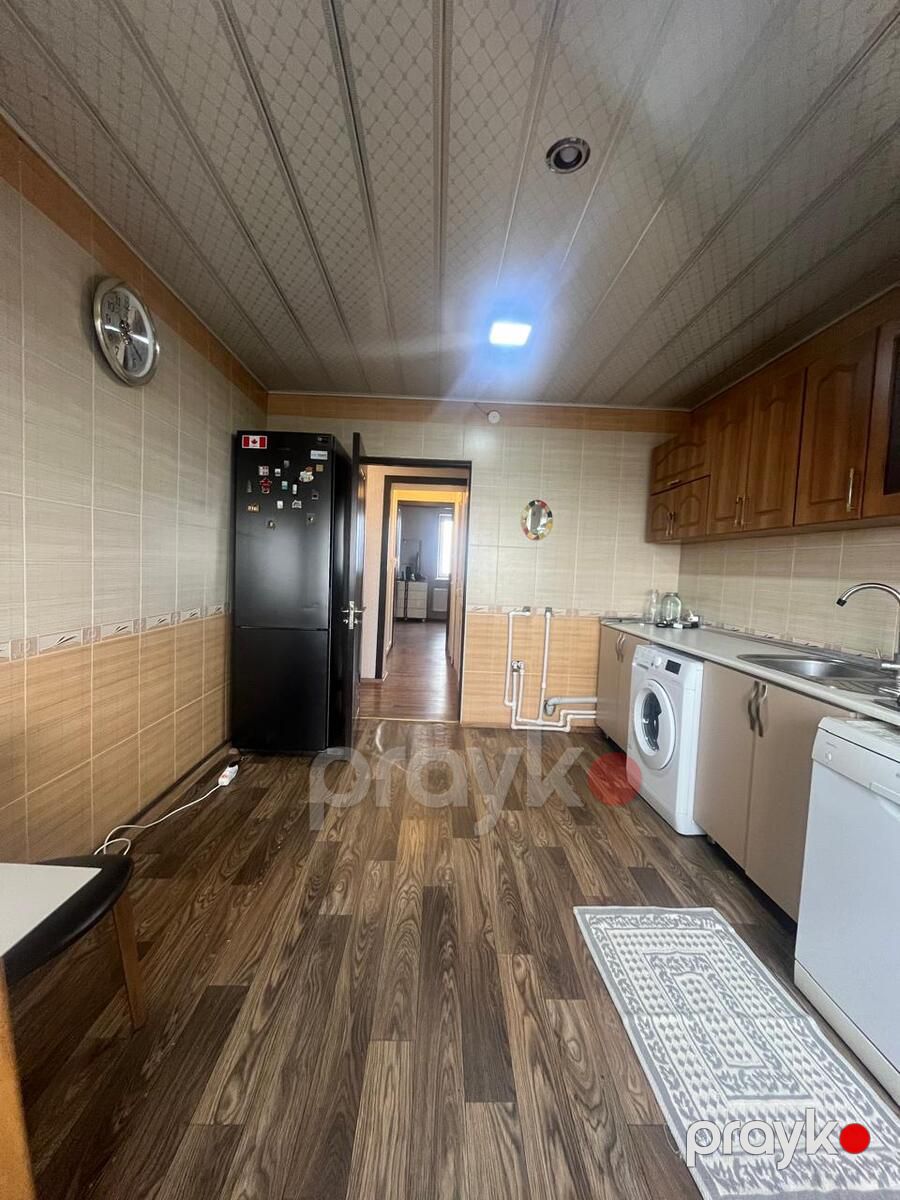 Satılır 4 otaqlı köhnə tikili 85 m² — Mənzil, Bakı (11)