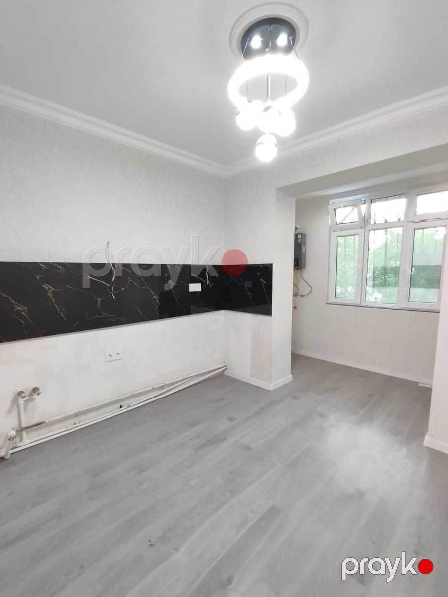 Satılır 3 otaqlı köhnə tikili 75 m² — Mənzil, Bakı (9)