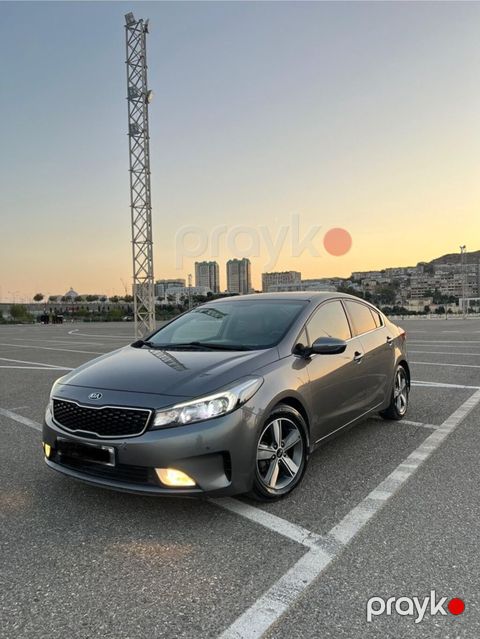 Kia K3: 1.6 l 2016 il Sedan — Bakı