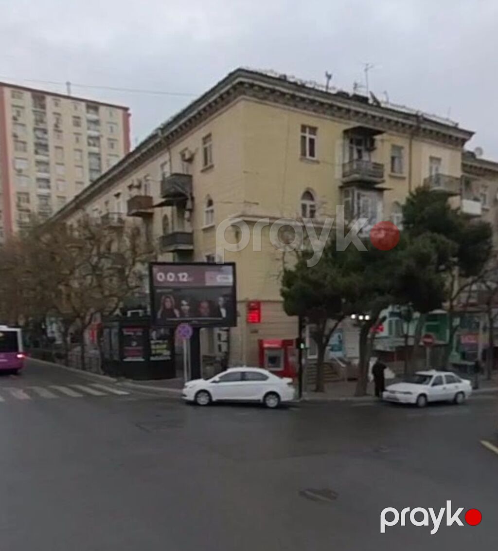 Elimlər metrosun çıxışı 4/3 mertebesi 3 otaqli təmirli və esyalarla — Mənzil, Bakı (2)