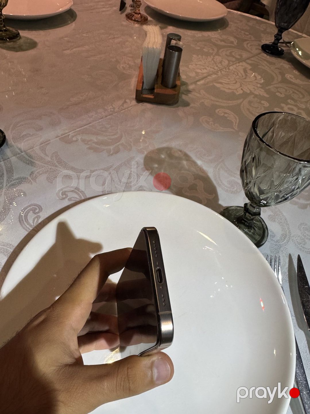 Apple iPhone 16 Pro Desert Titanium 128GB/8GB — Smartfonlar, Bakı (5)