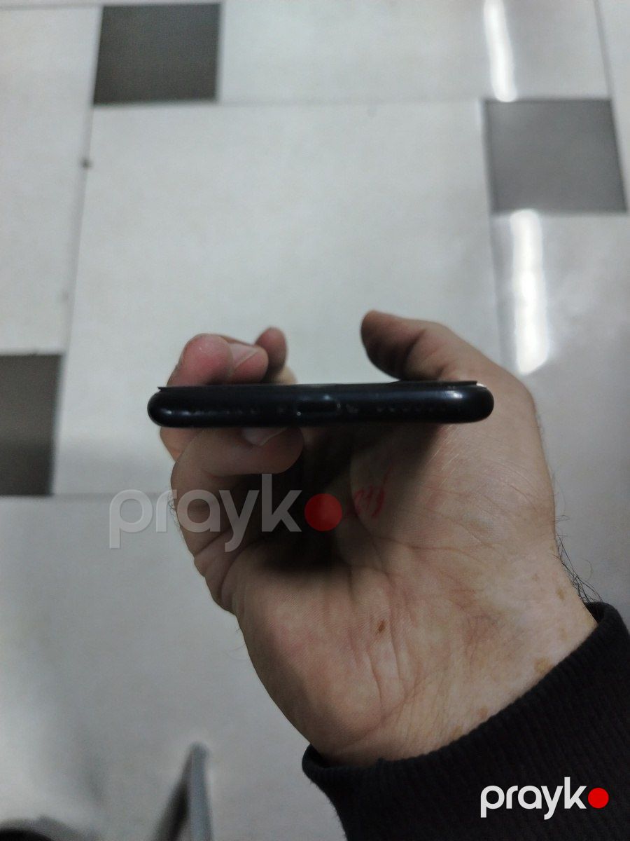 Apple iPhone SE Space Gray 64GB — Smartfonlar, Bakı (4)