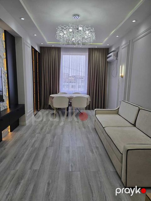 Satılır 2 otaqlı yeni tikili 74 m²