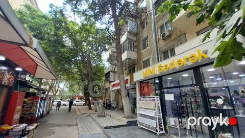Satılır 3 otaqlı köhnə tikili 80 m² — Bakı