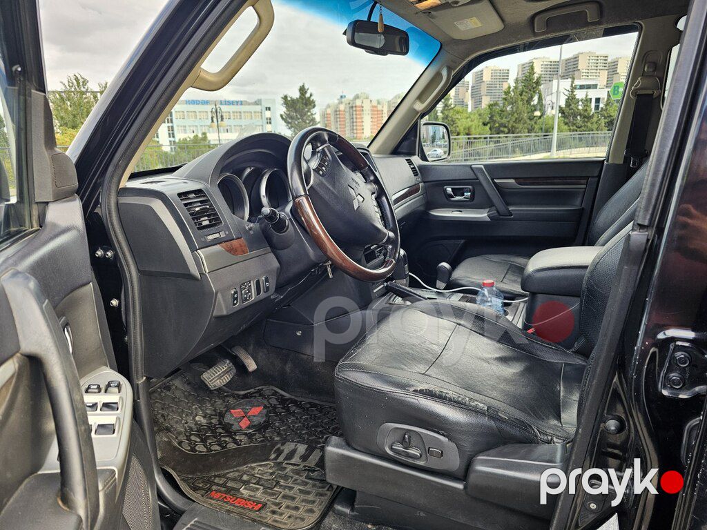 Mitsubishi Pajero, 3.5 L, 2013 il, 221 031 km — Avtomobillər, Bakı (6)