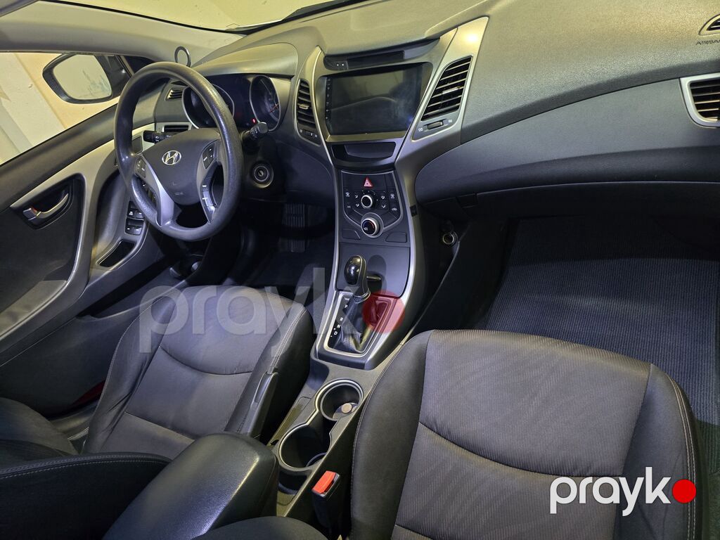 Hyundai Avante: 1.6 l 2014 il Sedan — Avtomobillər, Bakı (9)