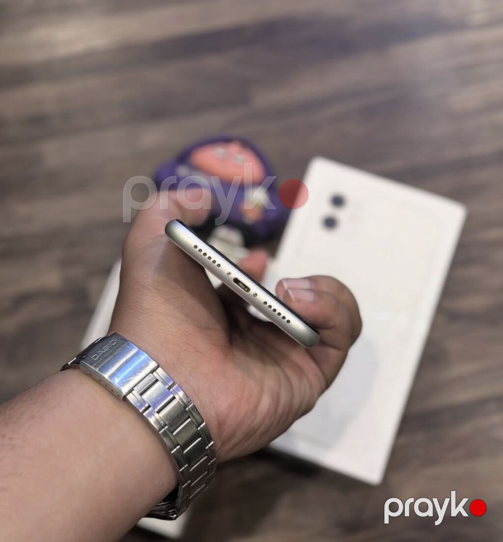 IPhone 11, 128 GB, Ağ, Zəmanət, Simsiz şarj, Face ID — Apple iPhone, Bakı (4)