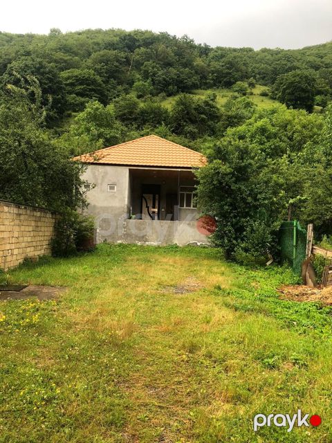 Həyət evi, Göygöl r — Göygöl