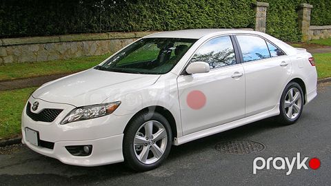 Toyota Camry 2010 — gündəlik icarə — Bakı
