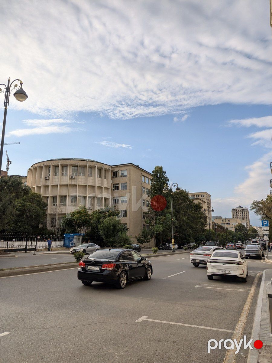 İcarəyə verilir 3 otaqlı köhnə tikili 100 m² — Mənzil, Bakı (2)