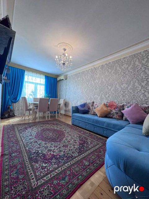 Satılır 3 otaqlı köhnə tikili 80 m²