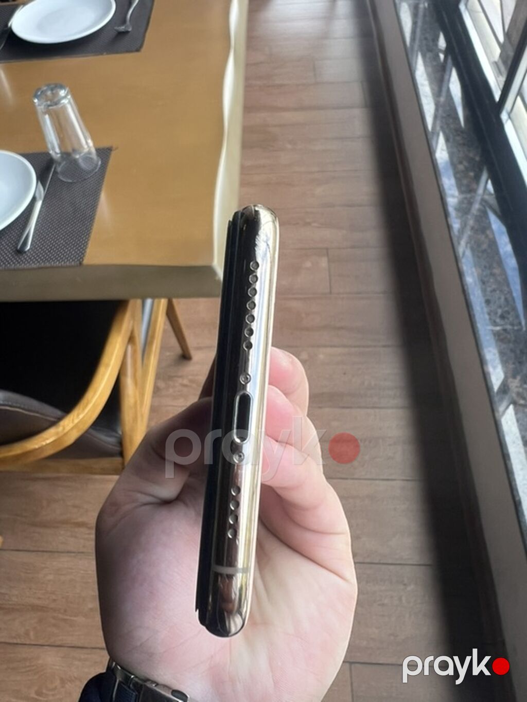 IPhone 11 Pro, Qızılı, Simsiz şarj — Apple iPhone, Qusar (5)