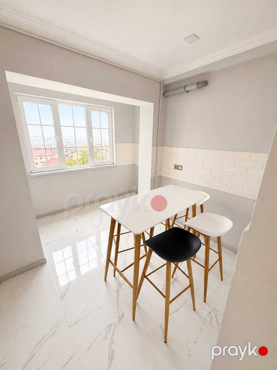 Satılır 2 otaqlı köhnə tikili 67 m² — Mənzil, Bakı (6)