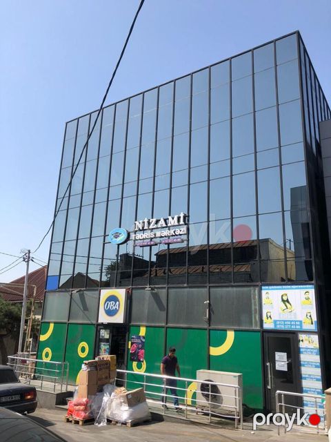Satılır obyekt 500 m² — Bakı