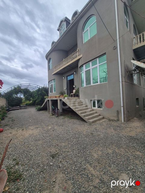 Həyət evi, Saray qəs — Bakı