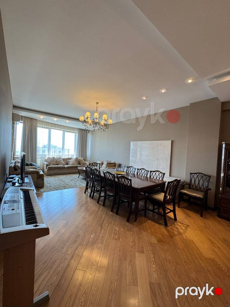 Satılır 4 otaqlı yeni tikili 215 m² — Mənzil, Bakı (2)