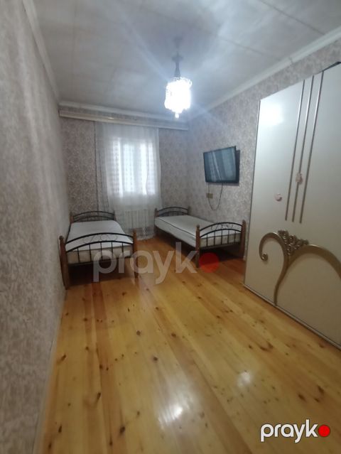 65 kv. m, 1 otaqlı — Bakı