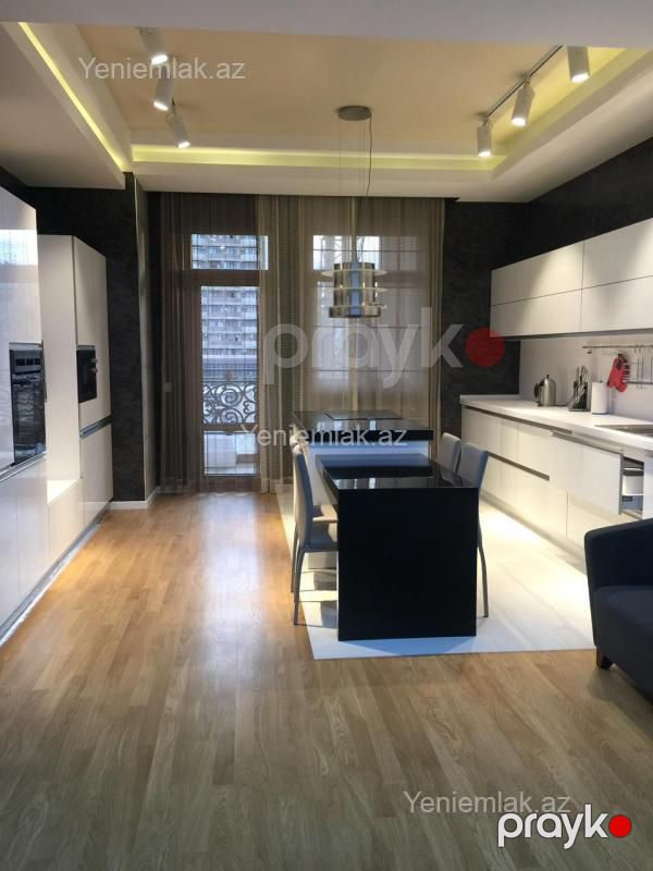 Satılır 4 otaqlı Bina evi menzil (Yeni tikili), 210 m², Nəsimi rayonu — Mənzil, Bakı (10)