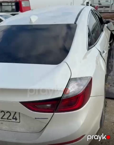 "Honda İnsight" ehtiyat hissələri — Bakı