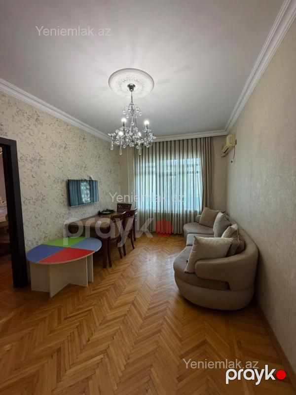 Satılır 5 otaqlı Bina evi menzil (Köhnə tikili), 120 m², Xətai rayonu — Mənzil, Bakı (5)
