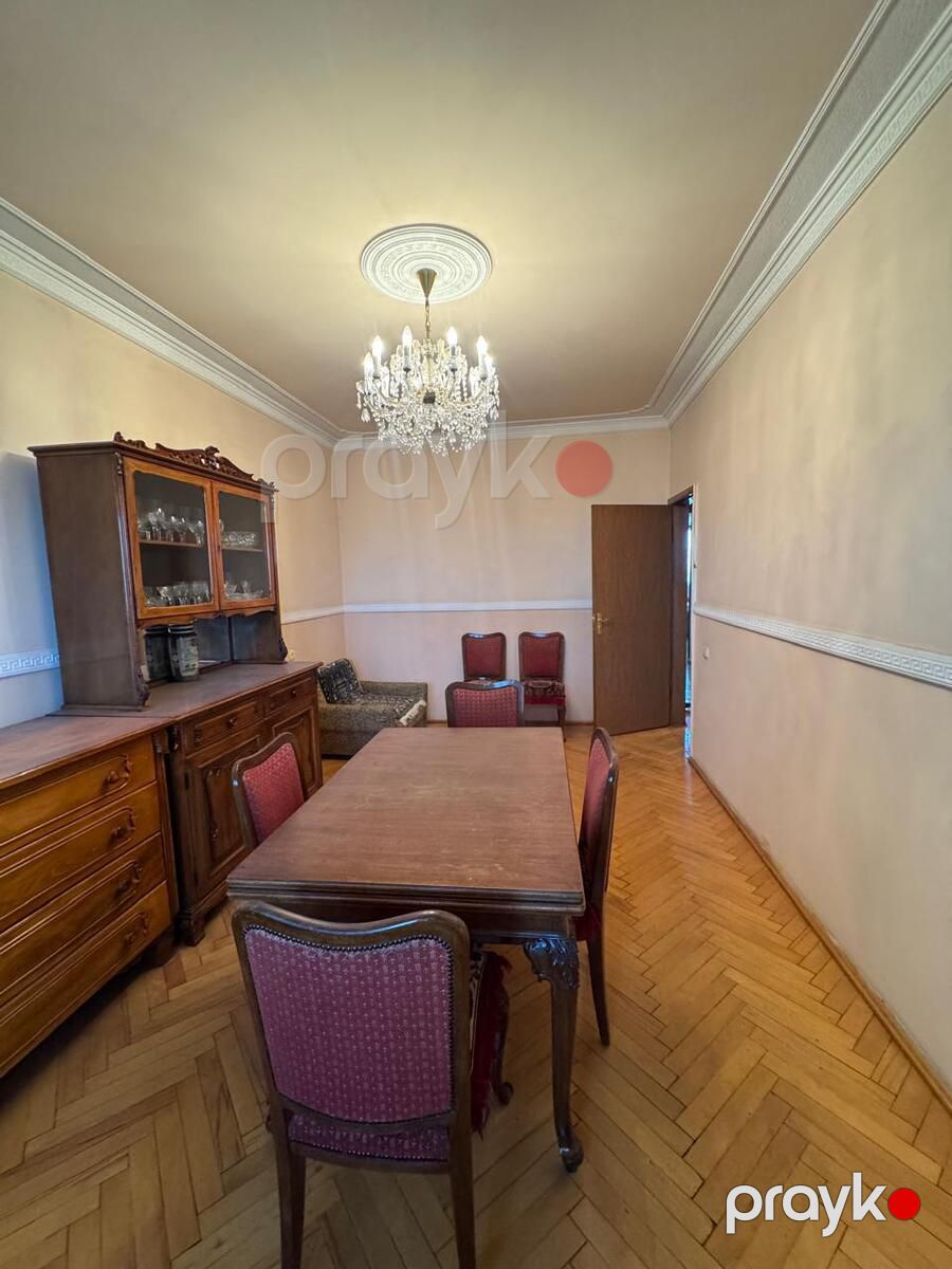 Satılır 4 otaqlı köhnə tikili 105 m² — Mənzil, Bakı (2)