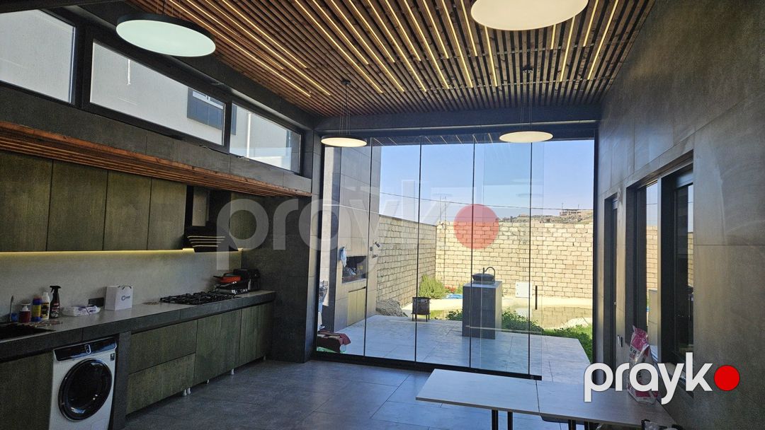 Satılır 6 otaqlı həyət evi/bağ evi 300 m² — Ev, villa, Bakı (12)