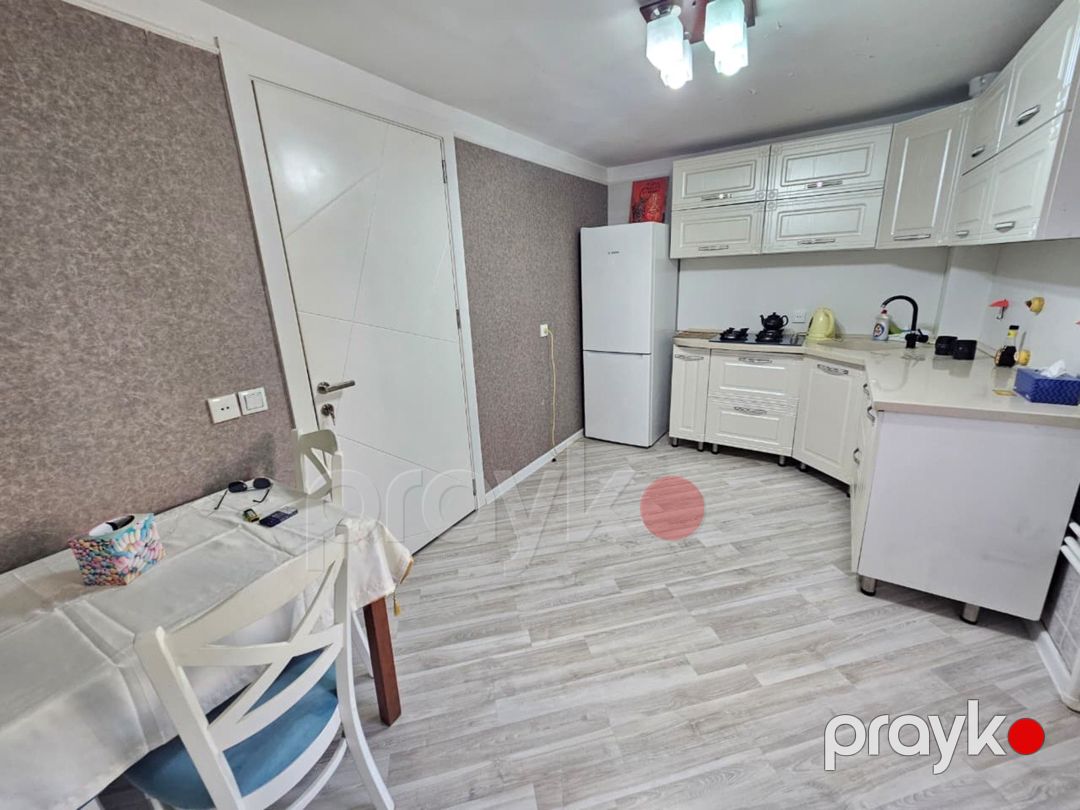 İcarəyə verilir 2 otaqlı köhnə tikili 108 m² — Mənzil, Bakı (5)