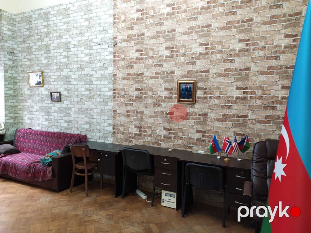 Satılır 4 otaqlı köhnə tikili 180 m² — Mənzil, Bakı (3)
