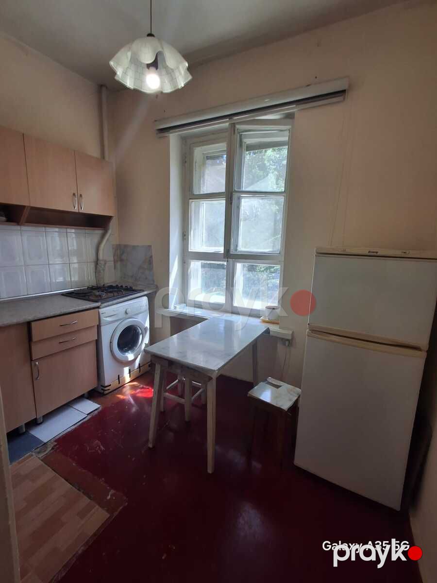 Satılır 2 otaqlı köhnə tikili 40 m² — Mənzil, Bakı (2)