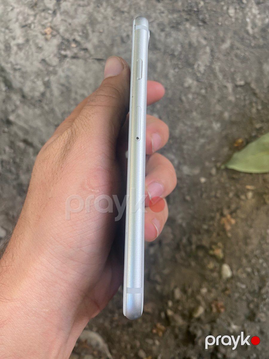 Apple iPhone 8 Silver 64GB — Smartfonlar, Şəki (5)