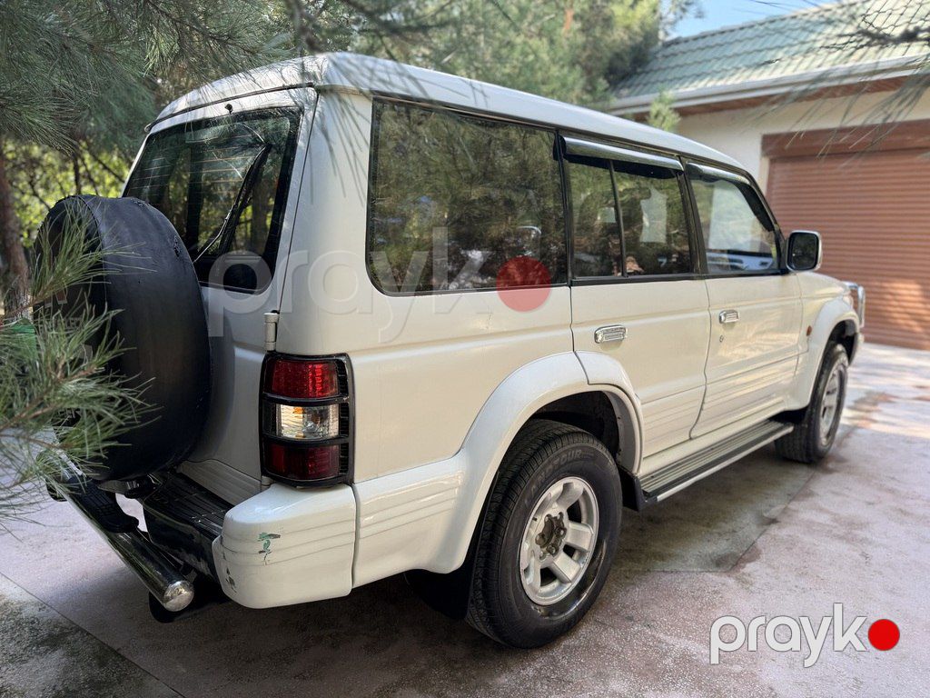Mitsubishi Pajero, 2.8 L, 1995 il, 300 000 km — Avtomobillər, Bakı (6)