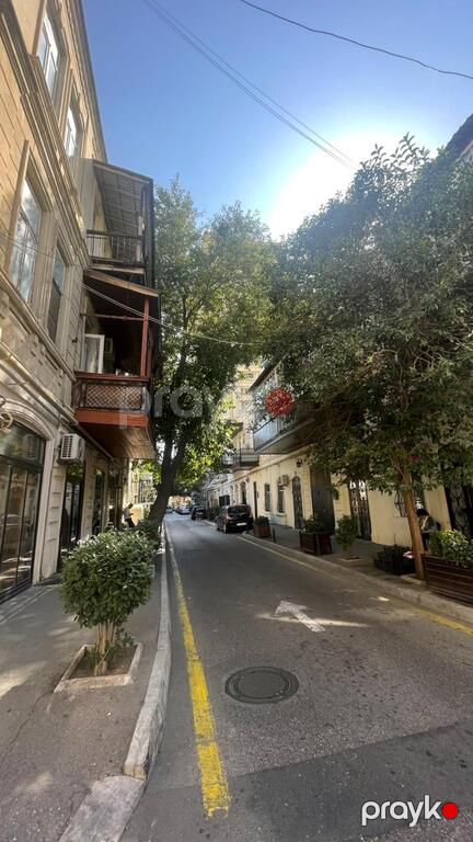 Satılır 4 otaqlı köhnə tikili 90 m² — Mənzil, Bakı (2)