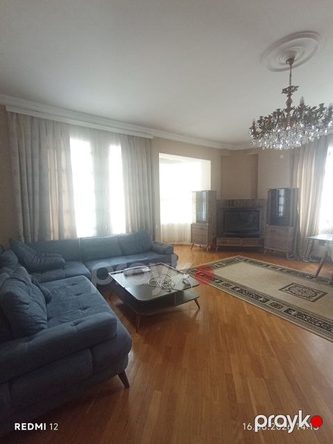 4-otaqlı yeni tikili kirayə verilir, Azadlıq pr., 200 m² — Bakı
