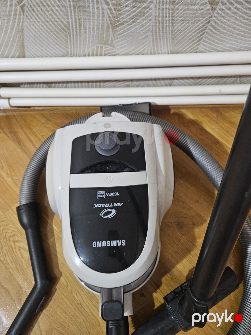 Samsung tozsoran – Air Track texnologiyalı, 1600W güc. Xüsusiyyətlər — Tozsoran, Masazır (2)