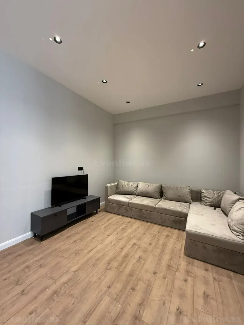 Kirayə verilir 2 otaqlı Mənzil Yeni tikili 80 m² Bakı, Nərimanov r., Koroğlu m — Mənzil, Bakı (8)