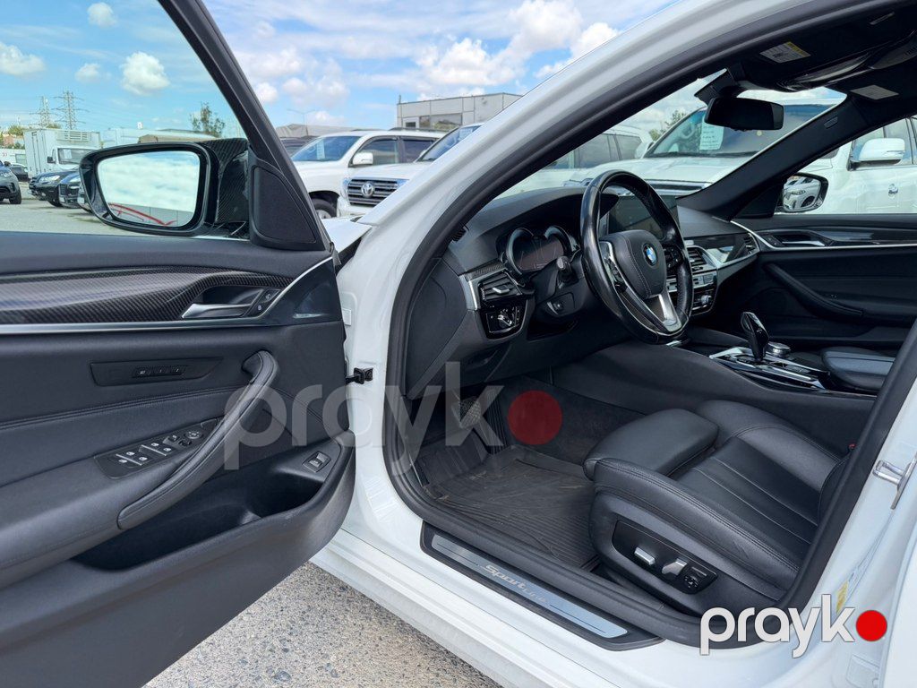 BMW 530, 2.0 L, 2017 il, 88 000 km — Avtomobillər, Bakı (12)